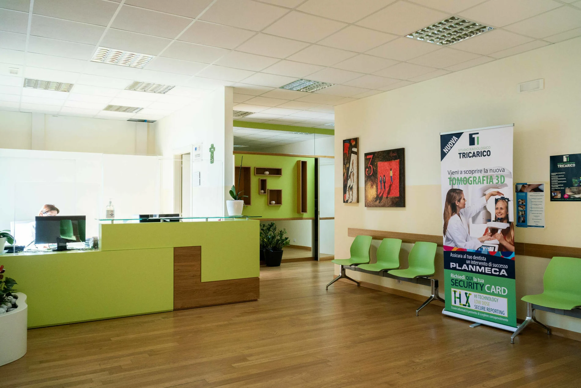 La reception dello Studio Radiologico Tricarico ad Altamura
